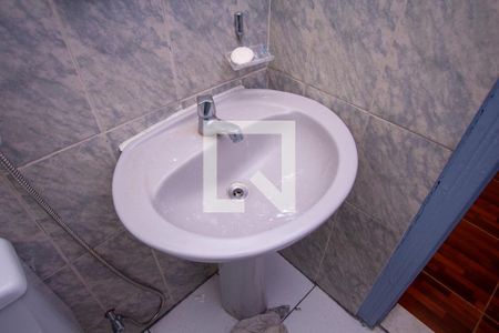 Casa à venda com 250m², 7 quartos e sem vaga Casa à venda com 250m², 7 quartos e sem vagaBanheiro Social da casa 2