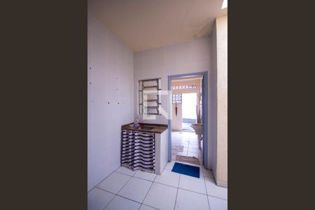 Casa à venda com 250m², 7 quartos e sem vaga Casa à venda com 250m², 7 quartos e sem vagaCozinha da casa 2