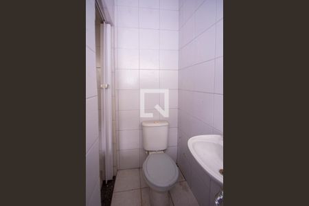 Casa à venda com 250m², 7 quartos e sem vaga Casa à venda com 250m², 7 quartos e sem vagaBanheiro da casa 3