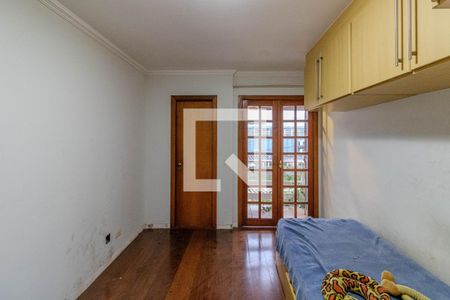 Casa à venda com 220m², 3 quartos e 4 vagas Casa à venda com 220m², 3 quartos e 4 vagasQuarto 3