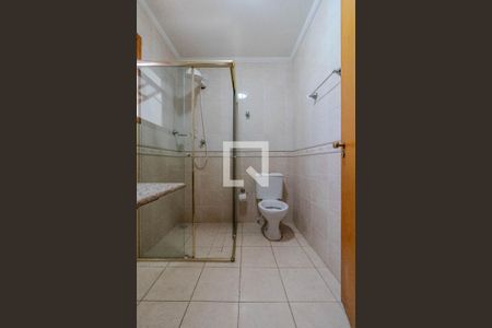 Casa à venda com 220m², 3 quartos e 4 vagas Casa à venda com 220m², 3 quartos e 4 vagasBanheiro