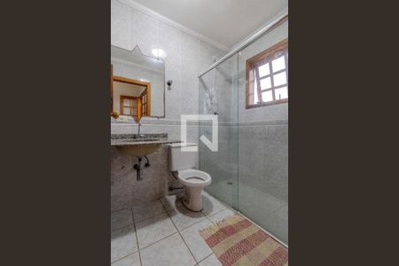 Casa à venda com 220m², 3 quartos e 4 vagas Casa à venda com 220m², 3 quartos e 4 vagasBanheiro 2