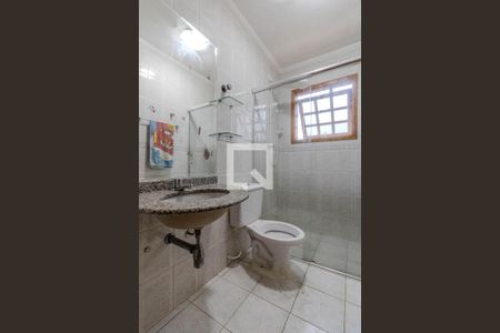 Casa à venda com 220m², 3 quartos e 4 vagas Casa à venda com 220m², 3 quartos e 4 vagasBanheiro 3
