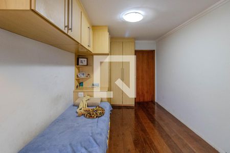 Casa à venda com 220m², 3 quartos e 4 vagas Casa à venda com 220m², 3 quartos e 4 vagasQuarto 3