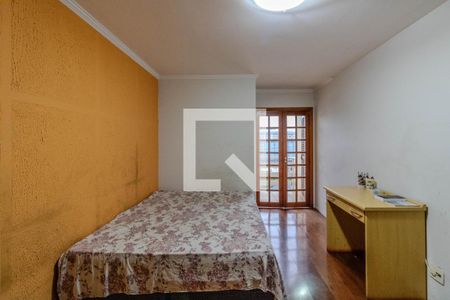 Casa à venda com 220m², 3 quartos e 4 vagas Casa à venda com 220m², 3 quartos e 4 vagasQuarto 2