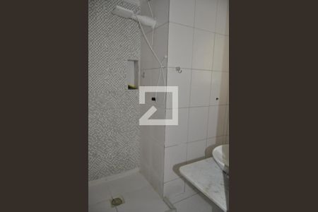 Apartamento para alugar com 84m², 2 quartos e sem vagaBanheiro