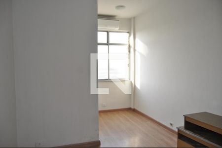 Apartamento para alugar com 84m², 2 quartos e sem vagaQuarto