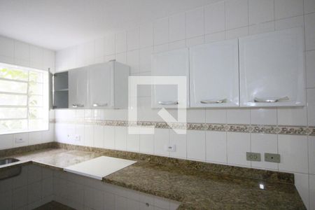Casa à venda com 235m², 4 quartos e 3 vagasCozinha