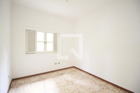 Casa à venda com 235m², 4 quartos e 3 vagasQuarto 2