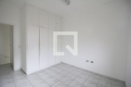 Casa à venda com 235m², 4 quartos e 3 vagasQuarto Edícula