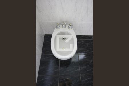 Casa à venda com 235m², 4 quartos e 3 vagasSuíte Quarto 4