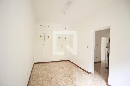Casa à venda com 235m², 4 quartos e 3 vagasQuarto 3