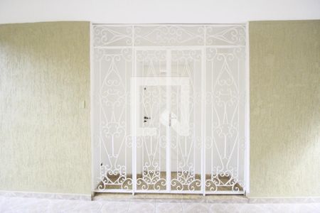 Casa à venda com 235m², 4 quartos e 3 vagasPorta de entrada