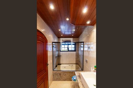 Casa de condomínio para alugar com 200m², 2 quartos e 3 vagas Casa de condomínio para alugar com 200m², 2 quartos e 3 vagasBanheiro do Quarto 2