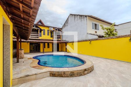 Casa de condomínio para alugar com 200m², 2 quartos e 3 vagas Casa de condomínio para alugar com 200m², 2 quartos e 3 vagasQuintal