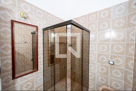 Casa à venda com 180m², 2 quartos e 1 vaga Casa à venda com 180m², 2 quartos e 1 vagaBanheiro Social