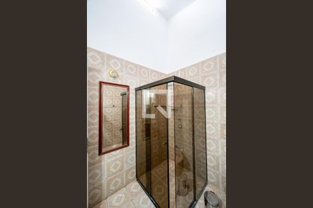 Casa à venda com 180m², 2 quartos e 1 vaga Casa à venda com 180m², 2 quartos e 1 vagaBanheiro Social