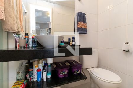 Apartamento à venda com 83m², 3 quartos e 2 vagasBanheiro da Suíte