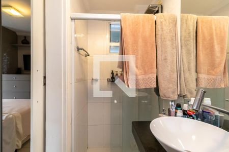 Apartamento à venda com 83m², 3 quartos e 2 vagasBanheiro da Suíte