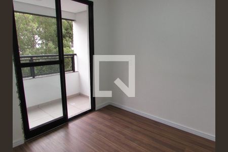 Quarto de apartamento à venda com 2 quartos, 45m² em Vila Suzana, São Paulo
