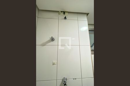 Apartamento à venda com 79m², 2 quartos e 1 vaga Apartamento à venda com 79m², 2 quartos e 1 vagaBanheiro Social
