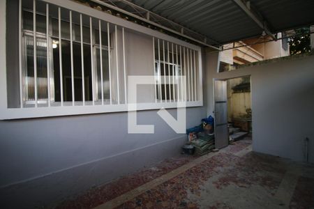 Casa à venda com 96m², 3 quartos e 1 vagaGaragem