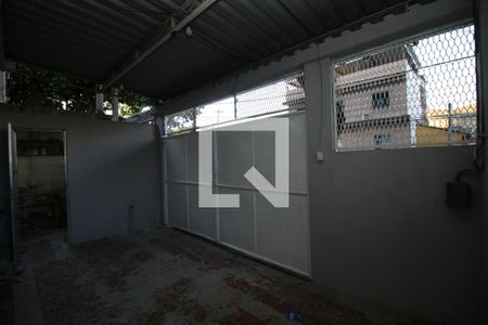 Casa à venda com 96m², 3 quartos e 1 vagaGaragem