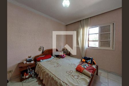 Quarto 1 de casa para alugar com 3 quartos, 98m² em Jardim Maraba, São Paulo