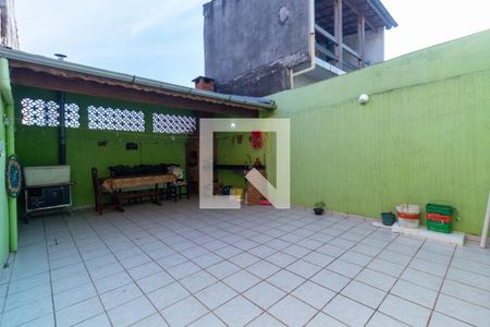 Casa à venda com 120m², 3 quartos e 1 vaga Casa à venda com 120m², 3 quartos e 1 vagaQuintal