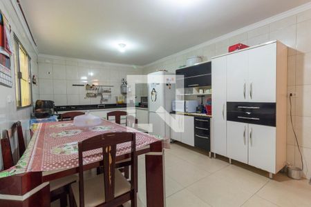 Casa à venda com 120m², 3 quartos e 1 vaga Casa à venda com 120m², 3 quartos e 1 vagaCozinha