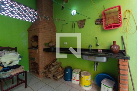 Casa à venda com 120m², 3 quartos e 1 vaga Casa à venda com 120m², 3 quartos e 1 vagaQuintal