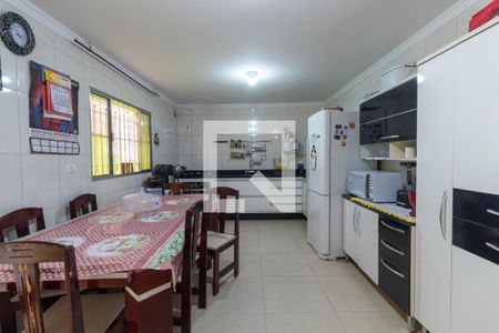 Casa à venda com 120m², 3 quartos e 1 vaga Casa à venda com 120m², 3 quartos e 1 vagaCozinha
