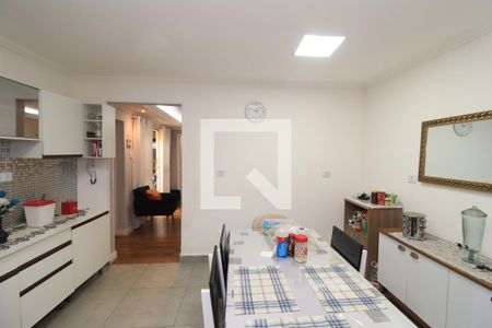 Casa à venda com 208m², 3 quartos e 2 vagasCozinha