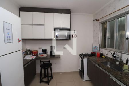 Casa à venda com 208m², 3 quartos e 2 vagasCozinha