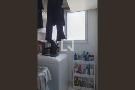 Apartamento à venda com 74m², 2 quartos e 2 vagas Apartamento à venda com 74m², 2 quartos e 2 vagasÁrea de Serviço