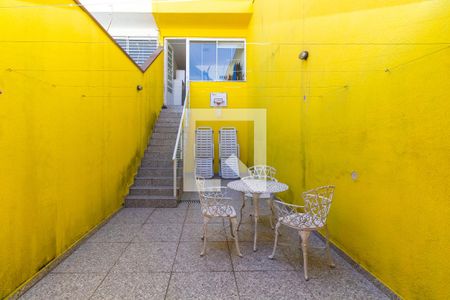 Casa à venda com 128m², 3 quartos e 3 vagas Casa à venda com 128m², 3 quartos e 3 vagasChurrasqueira