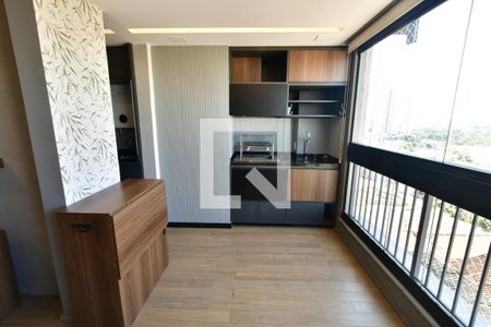 Sala de apartamento à venda com 3 quartos, 83m² em Vila Iza, Campinas