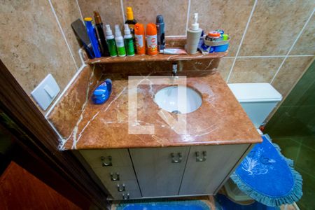 Casa à venda com 170m², 3 quartos e 2 vagas Casa à venda com 170m², 3 quartos e 2 vagasBanheiro do quarto 1