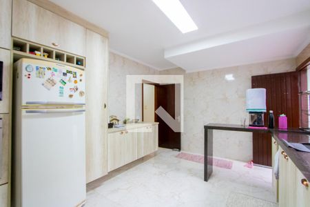 Casa à venda com 170m², 3 quartos e 2 vagas Casa à venda com 170m², 3 quartos e 2 vagasCozinha