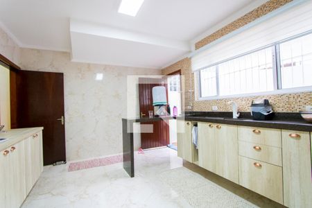 Casa à venda com 170m², 3 quartos e 2 vagas Casa à venda com 170m², 3 quartos e 2 vagasCozinha
