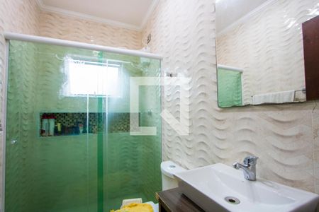 Casa à venda com 170m², 3 quartos e 2 vagas Casa à venda com 170m², 3 quartos e 2 vagasBanheiro social