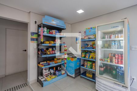 Apartamento à venda com 34m², 1 quarto e 2 vagas Apartamento à venda com 34m², 1 quarto e 2 vagasÁrea comum - Mini mercado