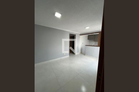 Sala de apartamento para alugar com 2 quartos, 45m² em Jardim Bertoni, Americana