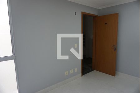 Sala de apartamento para alugar com 2 quartos, 45m² em Jardim Bertoni, Americana