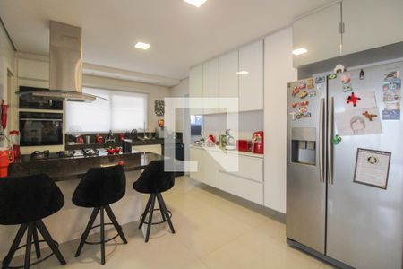 Casa à venda com 340m², 4 quartos e 4 vagasCozinha