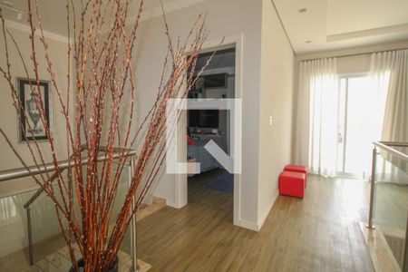 Casa à venda com 340m², 4 quartos e 4 vagasCorredor