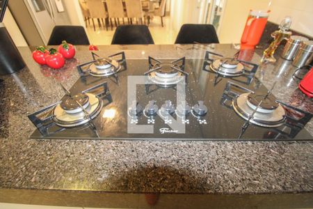 Casa à venda com 340m², 4 quartos e 4 vagasCozinha