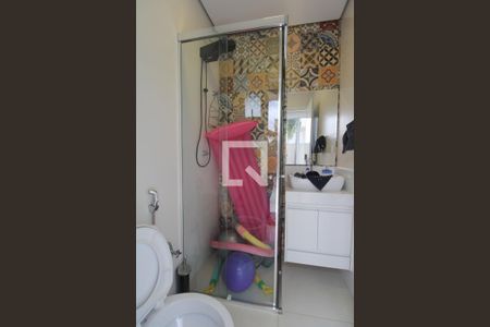 Casa à venda com 340m², 4 quartos e 4 vagasBanheiro da Piscina