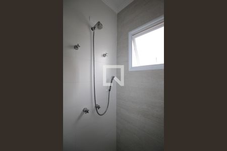 Casa à venda com 340m², 4 quartos e 4 vagasBanheiro do Quarto 4 (suíte)