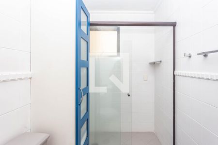 Apartamento à venda com 205m², 4 quartos e 3 vagas Apartamento à venda com 205m², 4 quartos e 3 vagasBanheiro da Suíte 2